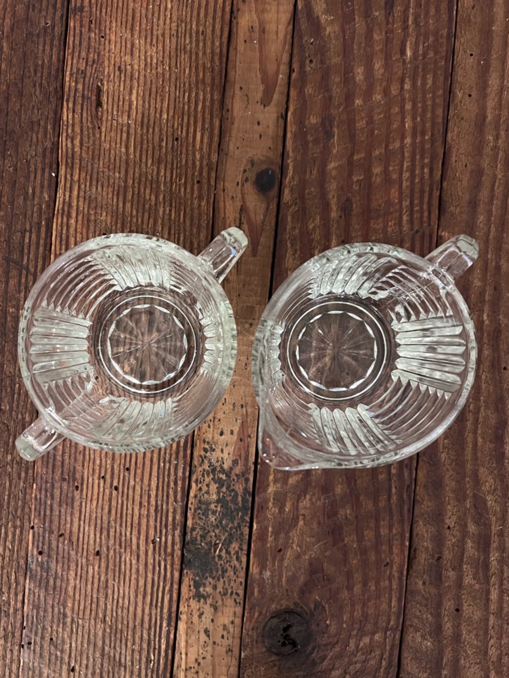 Vintage Art Deco Clear Glass Creamer and Sugar Set - Picture 4 of 5